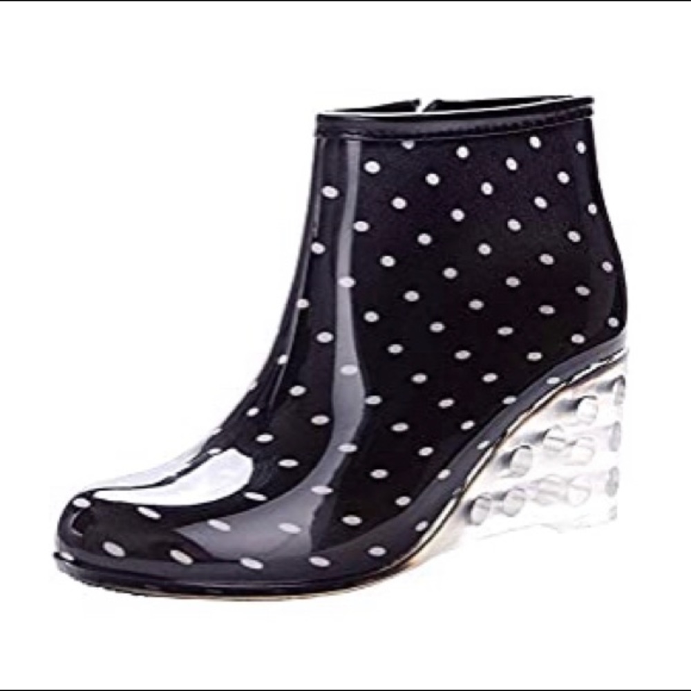 Rain boots heeled